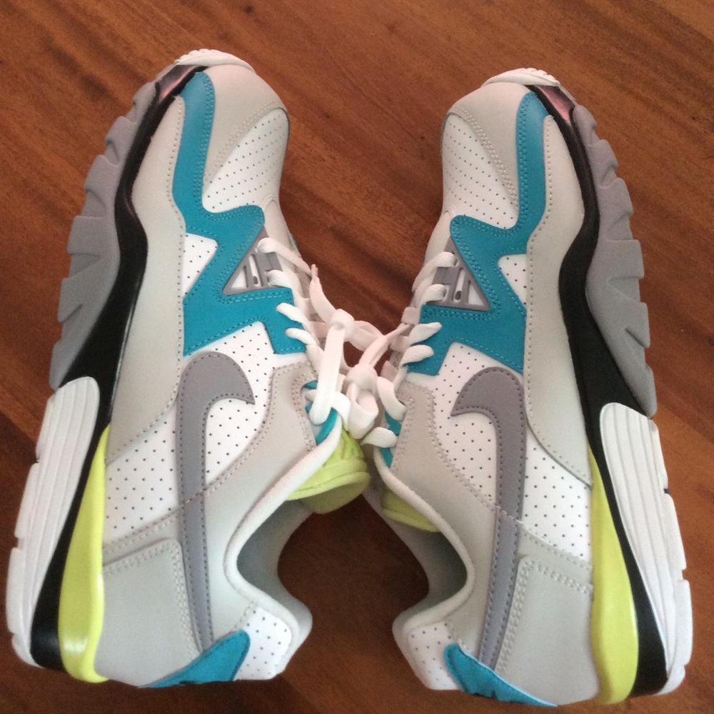 Nike Air Cross Sneakers